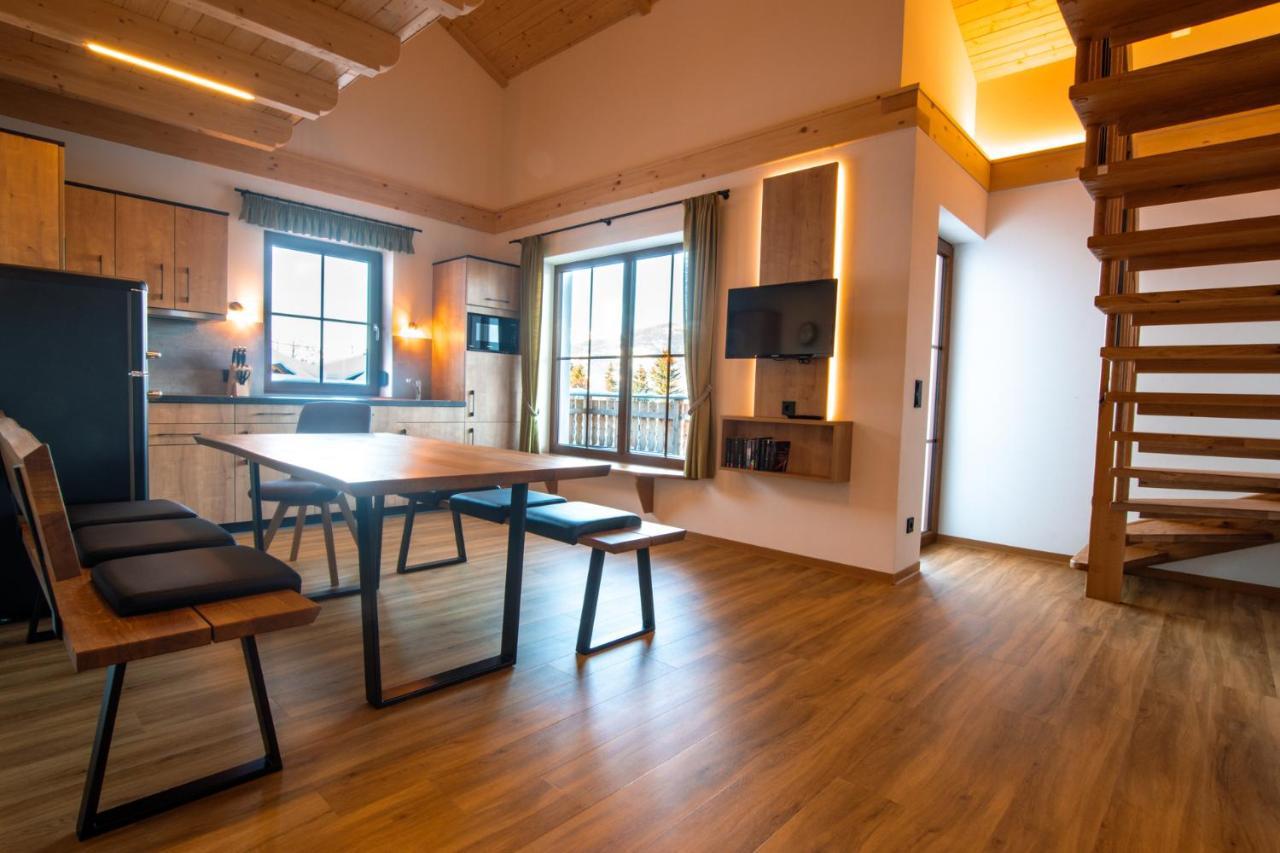 Chalets Und Apartments Hauserhof Nassfeld シュラニツェン エクステリア 写真