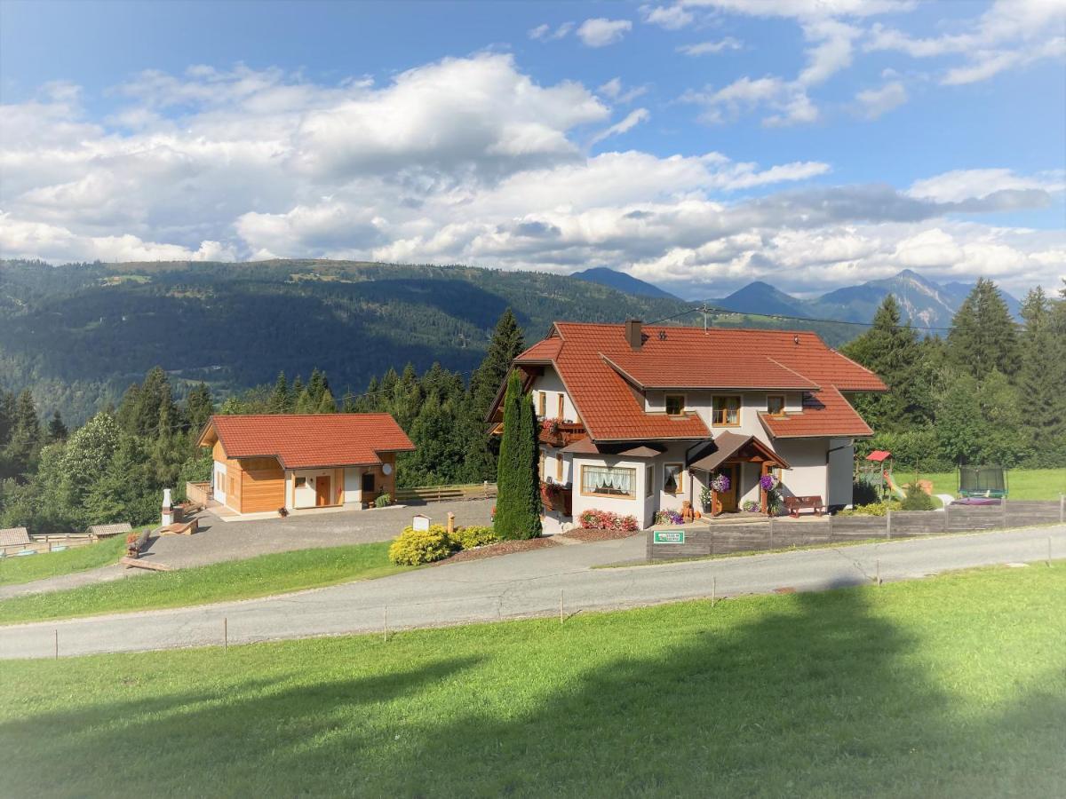 Chalets Und Apartments Hauserhof Nassfeld シュラニツェン エクステリア 写真