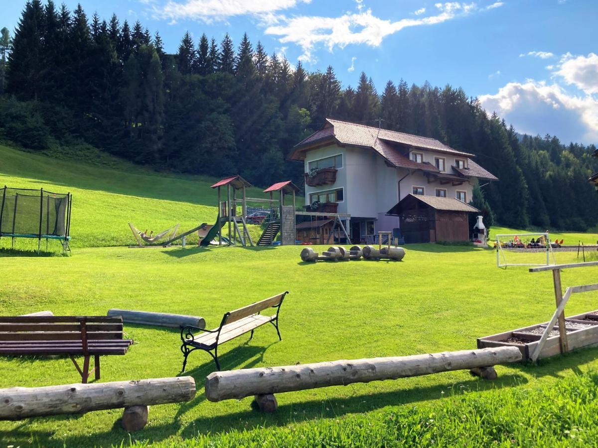 Chalets Und Apartments Hauserhof Nassfeld シュラニツェン エクステリア 写真
